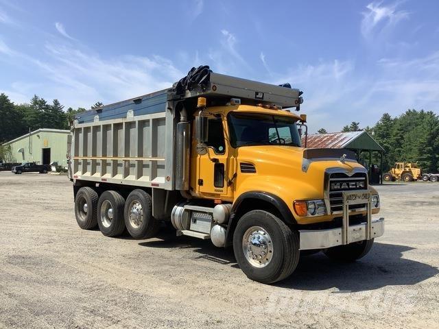 Mack CV713 Camiões basculantes
