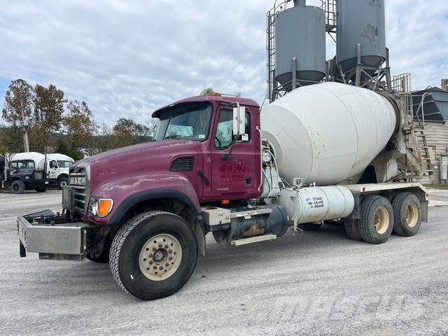 Mack CV713 Outros Camiões