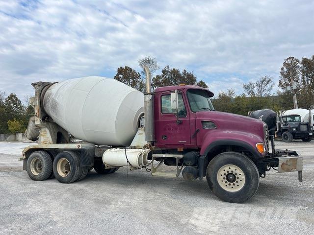 Mack CV713 Outros Camiões