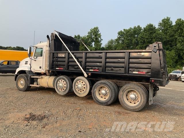 Mack CXN613 Camiões basculantes