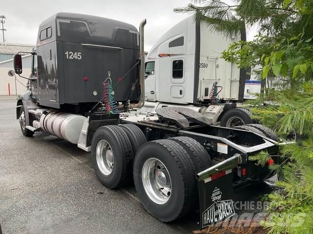Mack CXU613 Cavalos Mecânicos
