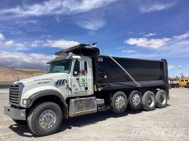 Mack GR104F Camiões basculantes