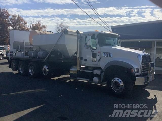 Mack GU713 Caminhões de betonagem