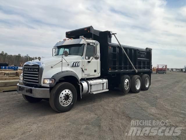 Mack GU713 Camiões basculantes