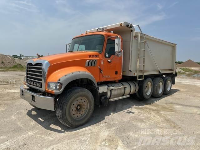 Mack GU713 Camiões basculantes