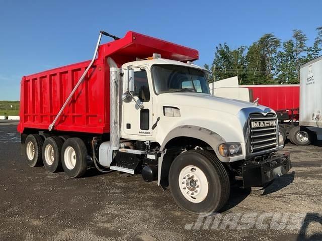 Mack GU713 Camiões basculantes