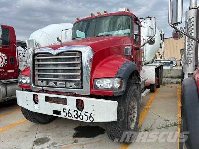 Mack GU713 Outros Camiões