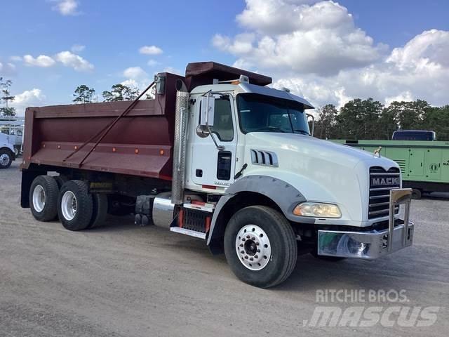 Mack GU813 Camiões basculantes