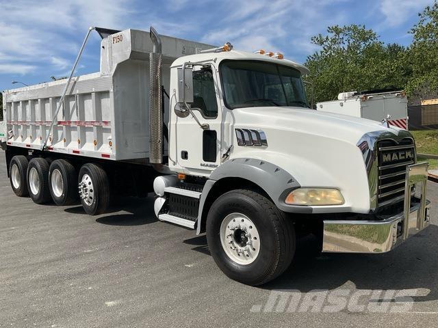 Mack GU813 Camiões basculantes