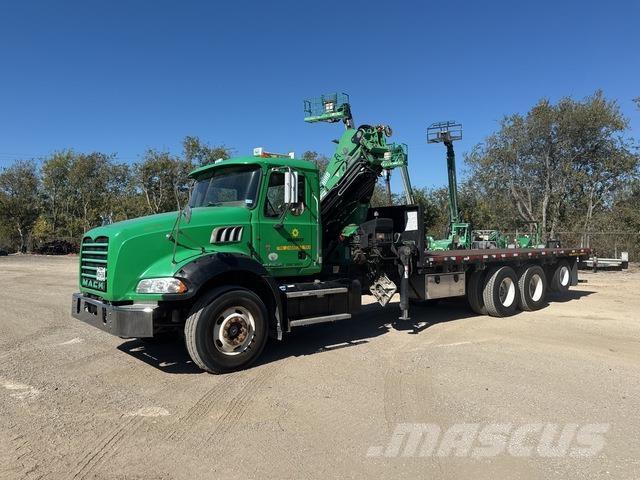 Mack GU813 Outros Camiões