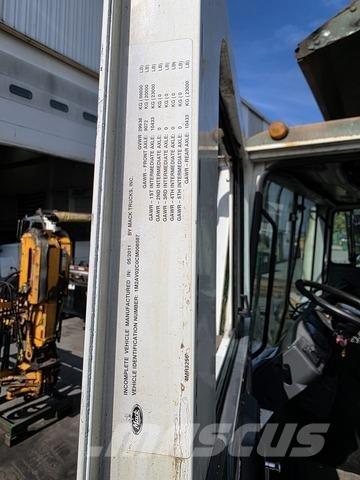 Mack MRU613 Camiões de lixo