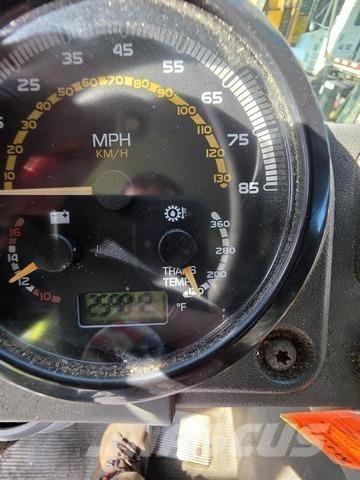 Mack MRU613 Camiões de lixo
