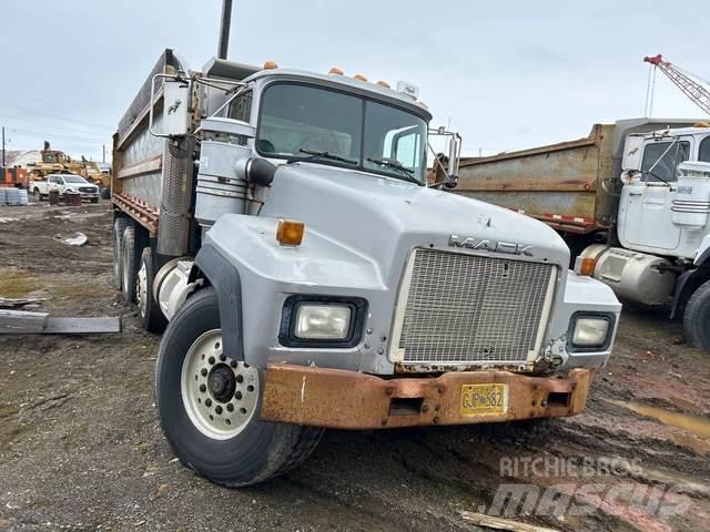 Mack RD688S Camiões basculantes