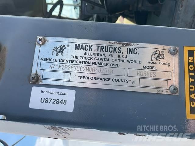 Mack RD688S Camiões multibenne