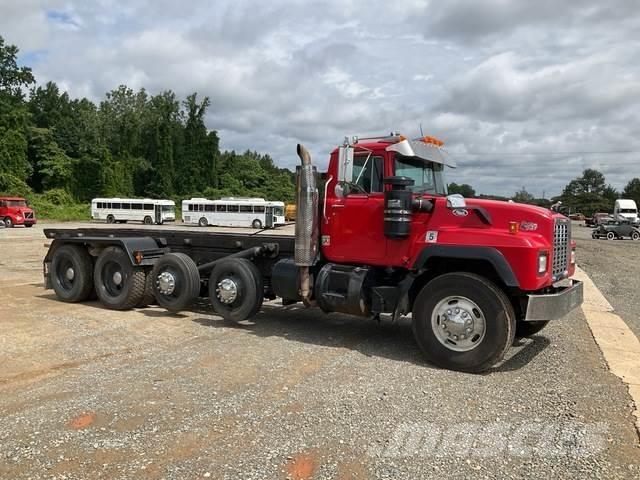 Mack RD688S Camiões multibenne