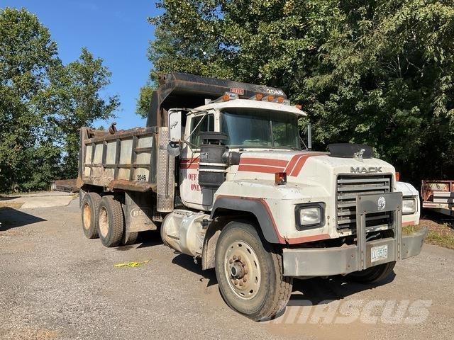 Mack RD688S Camiões basculantes
