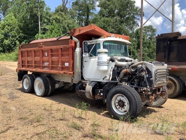 Mack RD690S Camiões basculantes