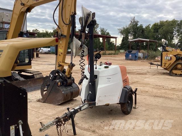 Magnum MLT6SM Torres de luz