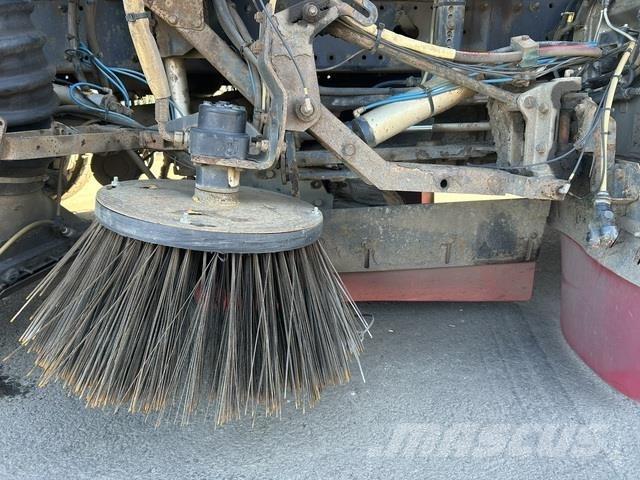 MAN TGM18.290 Camiões varredores