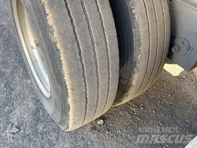MaxiTrans  Semi Reboques Isotérmicos