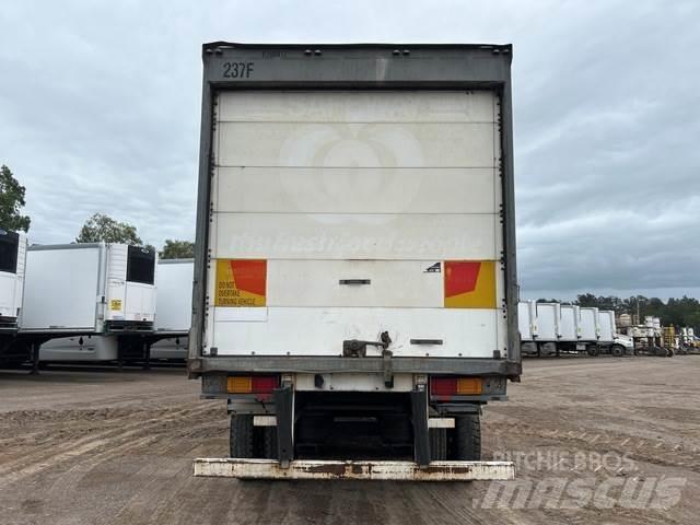 MaxiTrans  Semi Reboques Isotérmicos