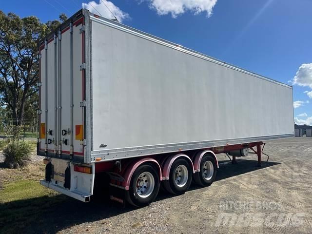 MaxiTrans  Semi Reboques Isotérmicos