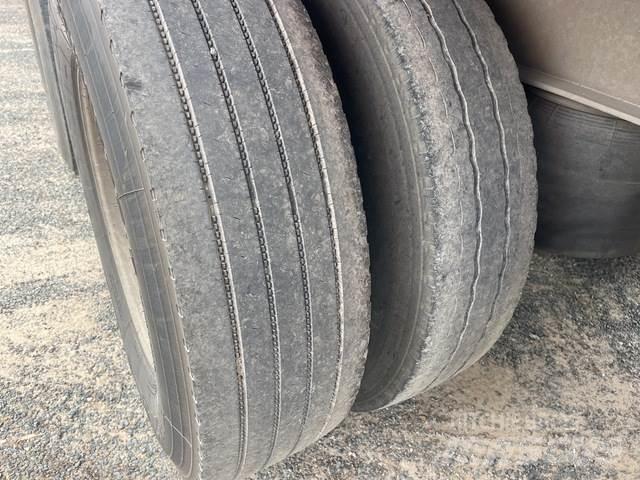 MaxiTrans  Semi Reboques Isotérmicos