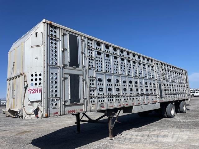 Merritt  Reboques transporte animais
