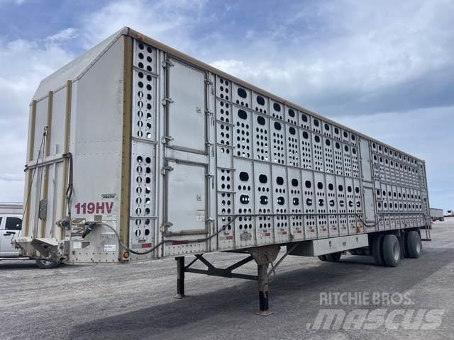 Merritt  Reboques transporte animais
