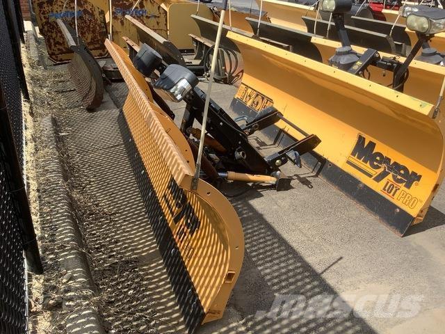 Meyer LP-9.0 Lâminas de neve e arados