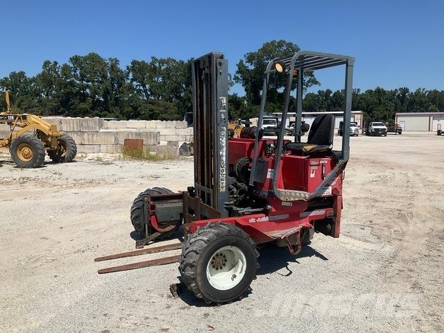 Moffett M5000 Empilhadores de montagem em camião