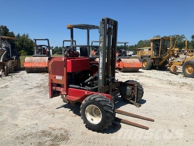 Moffett M5000 Empilhadores de montagem em camião