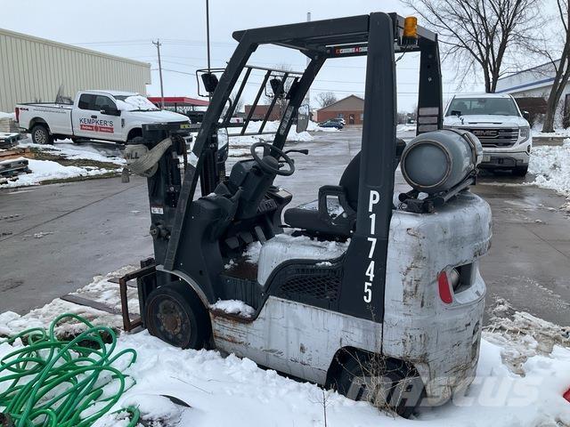 Nissan  Empilhadores - Outros