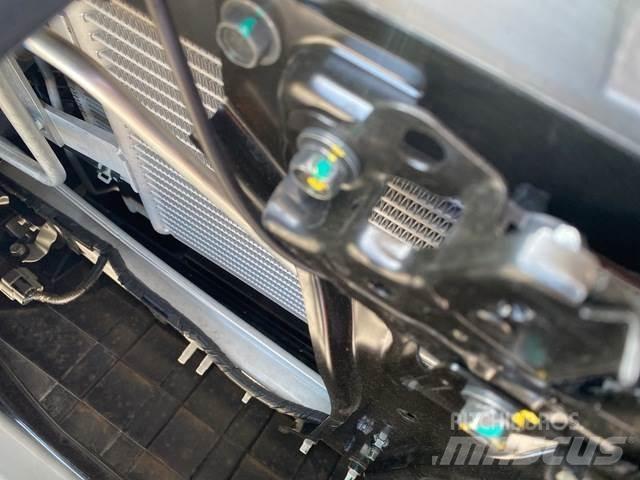 Nissan Navara Outros