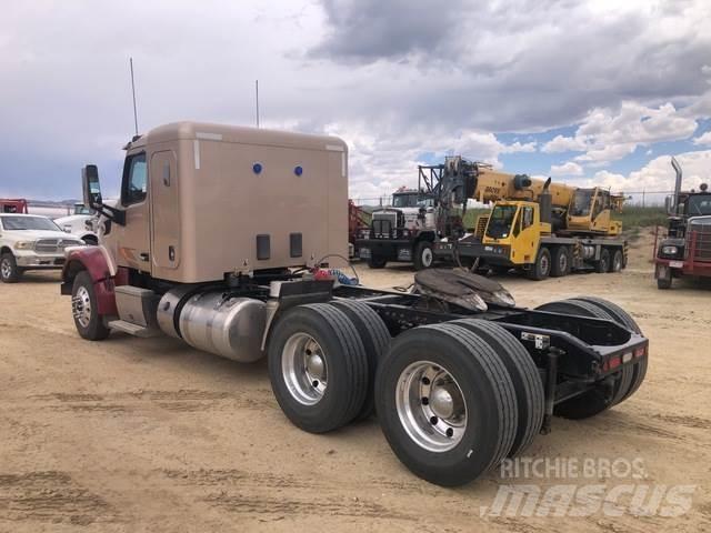 Peterbilt  Cavalos Mecânicos