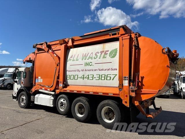 Peterbilt 320 Camiões de lixo