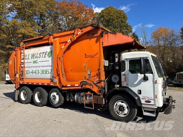 Peterbilt 320 Camiões de lixo