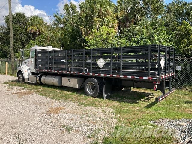 Peterbilt 337 Camiões estrado/caixa aberta