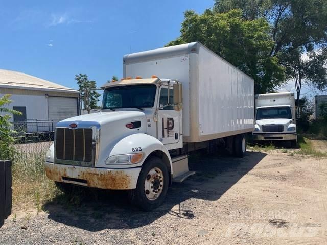 Peterbilt 352 Caminhões de caixa fechada