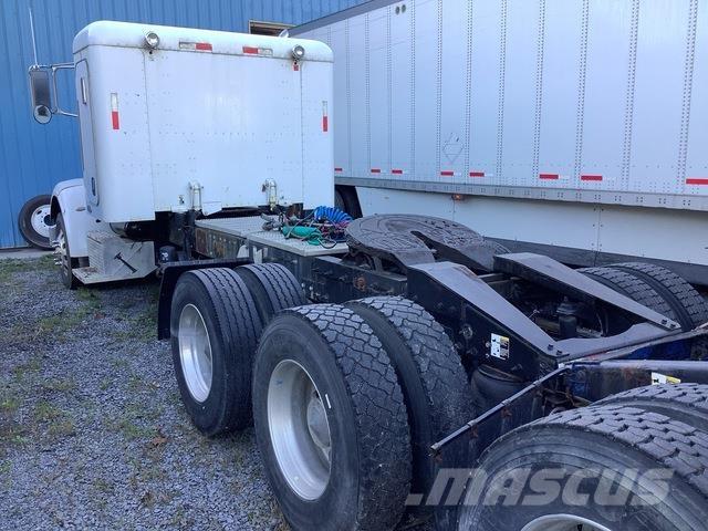 Peterbilt 365 Cavalos Mecânicos