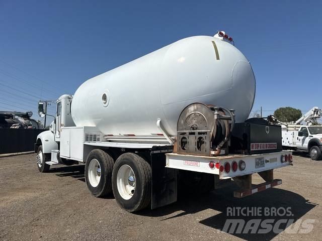 Peterbilt 382 Camiões-cisterna