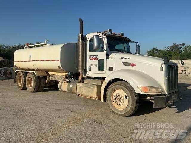 Peterbilt 386 Auto-tanques