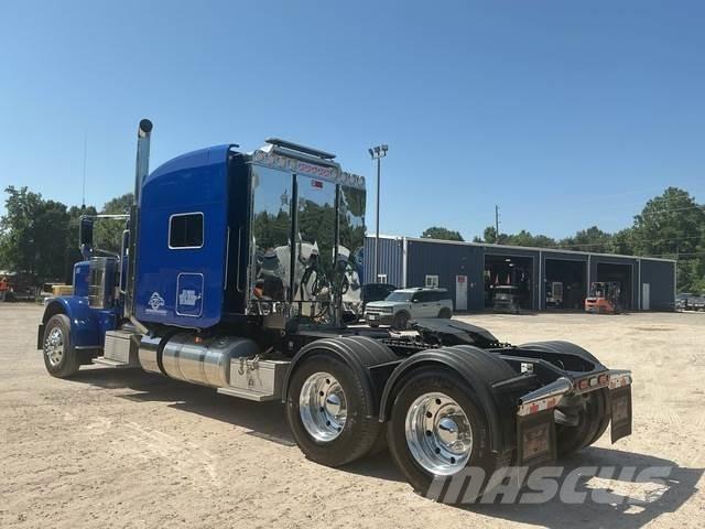 Peterbilt 389 Cavalos Mecânicos