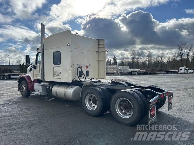 Peterbilt 567 Cavalos Mecânicos