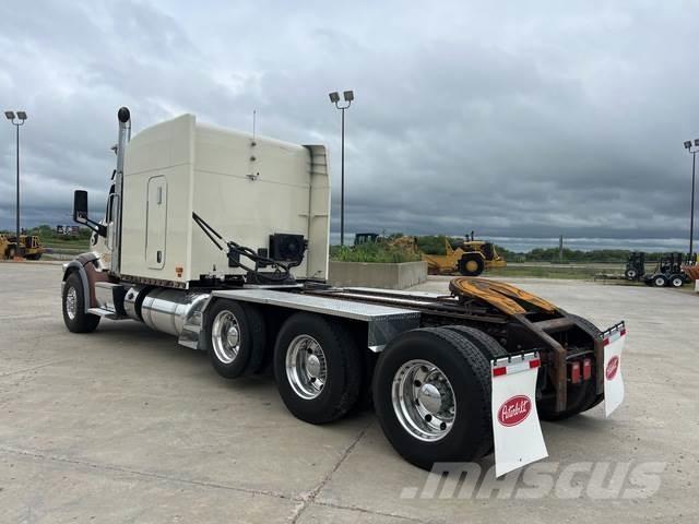 Peterbilt 567 Cavalos Mecânicos