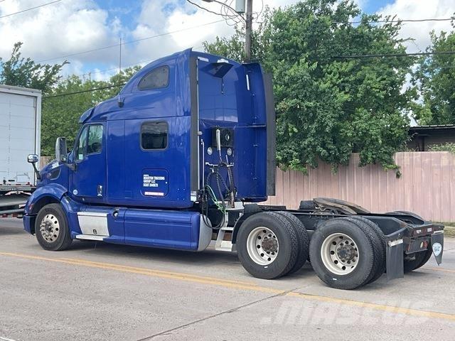 Peterbilt 587 Cavalos Mecânicos