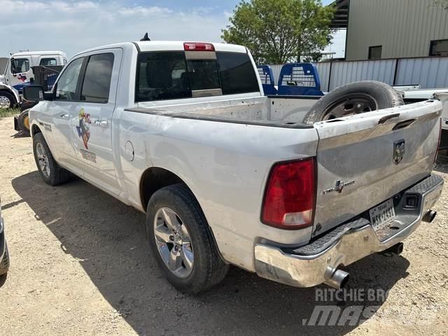 RAM 1500 Outros