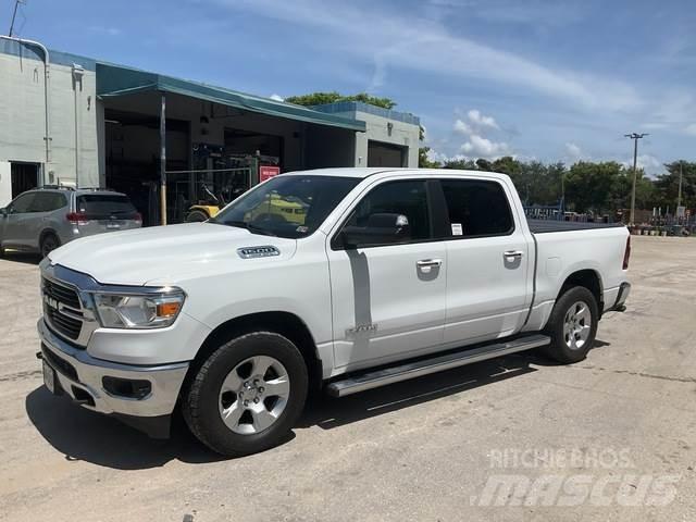 RAM 1500 Outros