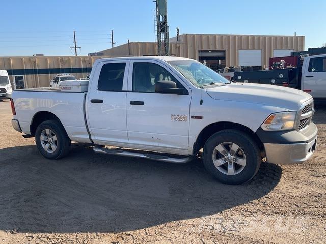 RAM 1500 Pick up de caixa aberta