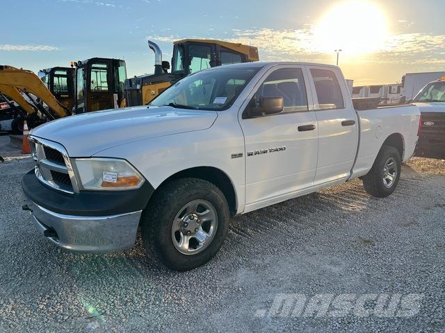 RAM 1500 Pick up de caixa aberta